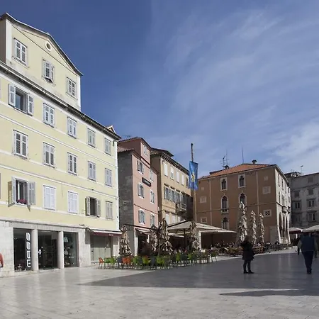 럭셔리 룸 코콜라 4*