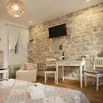 Luxury Kokola Penzion 4*